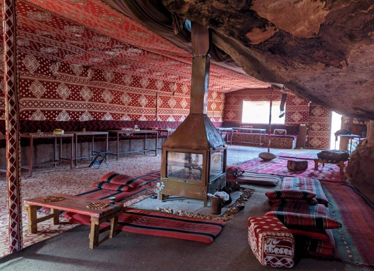 ホテル Sunrise Camp ワディ ・ラム エクステリア 写真